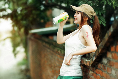 一切靠自己的霸气句子七夕快乐发朋