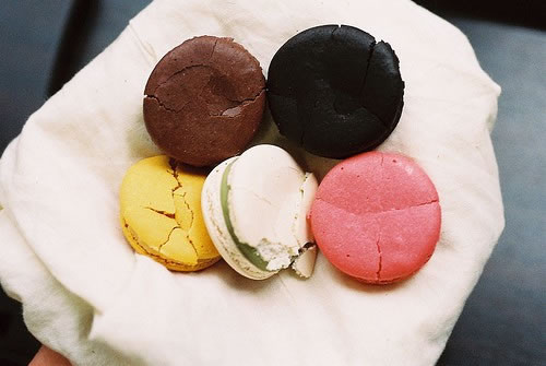 打动人心的爱情句子伤情的句子33条